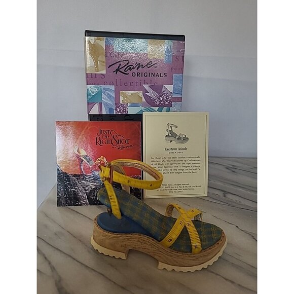 Just The Right Shoe 25115 Custom Made Miniature Resin Shoe by Raine 2001 - Picture 2 of 8